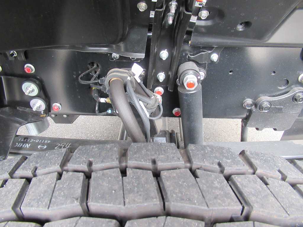 3軸高床 アルミ平 Rエアサス MTリターダ 380PS 7速|中古トラックの販売・買取・査定のアイナビ