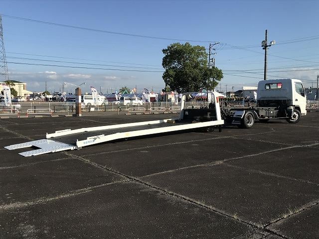 三菱ふそう 特殊車両 キャンター|中古トラックの販売・買取・査定のアイナビ