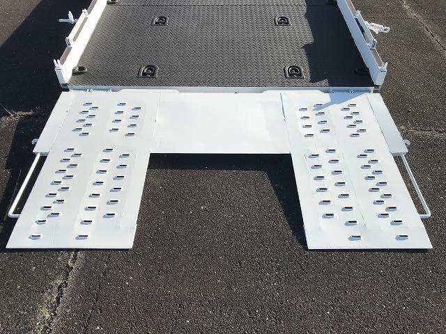 三菱ふそう 特殊車両 キャンター|中古トラックの販売・買取・査定のアイナビ