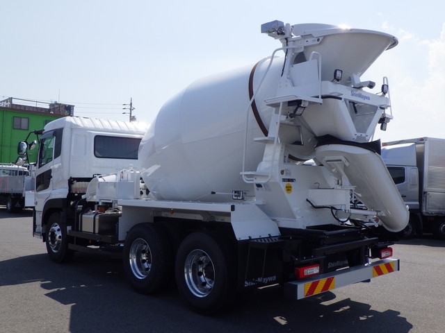 日産UD2PG-CW5DLミキサー10tドラム容量:8.3㎥|中古トラックの販売・買取・査定のアイナビ