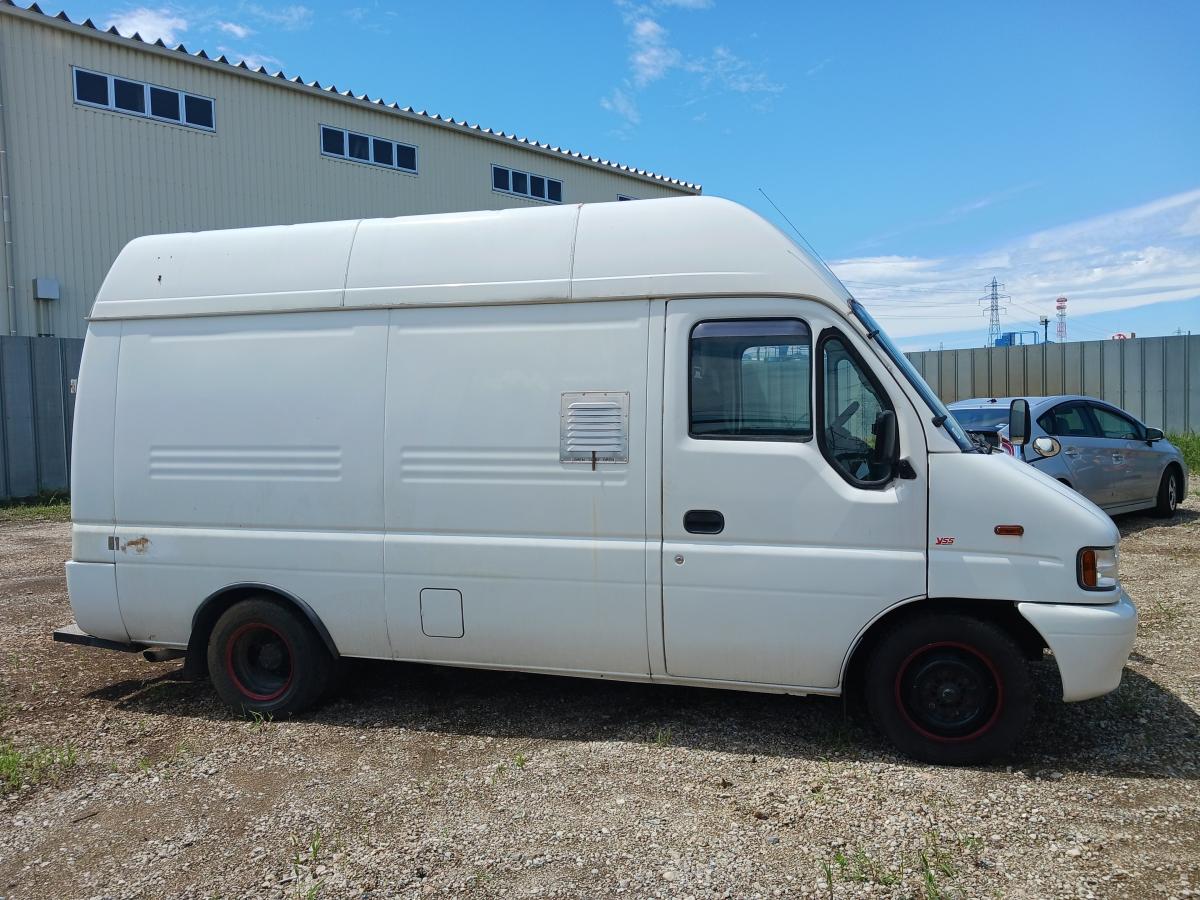 早すぎたヨーロッパスタイル、UTデザイン|中古トラックの販売・買取・査定のアイナビ