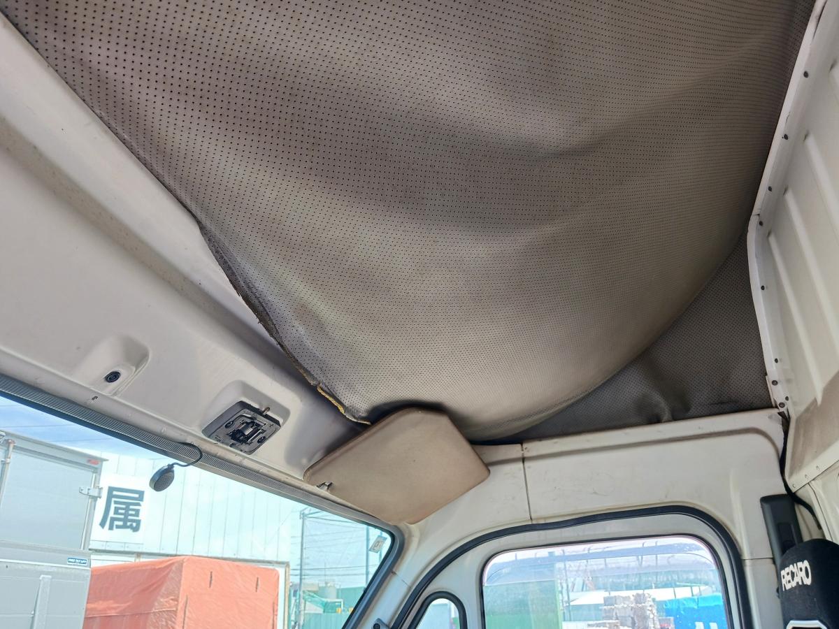 早すぎたヨーロッパスタイル、UTデザイン|中古トラックの販売・買取・査定のアイナビ