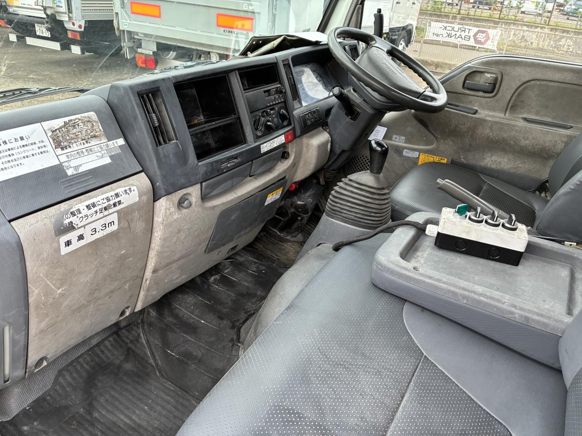 上物ほぼ新品、3tアームロール、箱付、Km少ない|中古トラックの販売・買取・査定のアイナビ