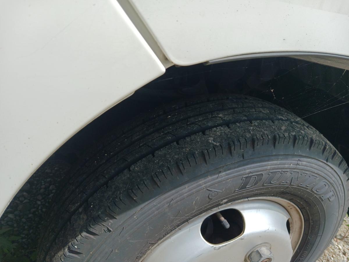 2t、観音ドア、ディーゼル4リッター|中古トラックの販売・買取・査定のアイナビ