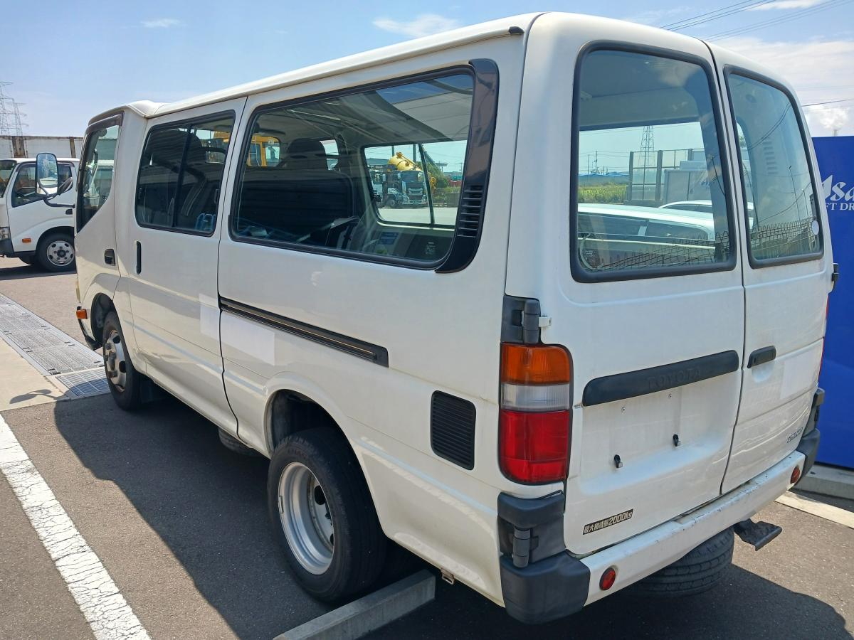 2t、観音ドア、ディーゼル4リッター|中古トラックの販売・買取・査定のアイナビ