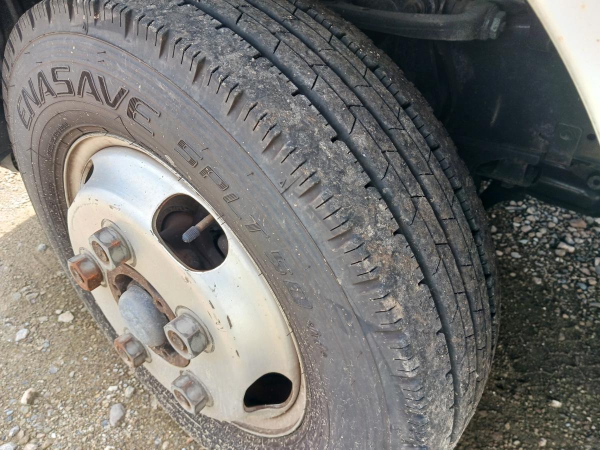 2t、観音ドア、ディーゼル4リッター|中古トラックの販売・買取・査定のアイナビ