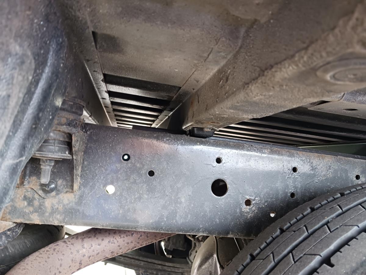 2t、観音ドア、ディーゼル4リッター|中古トラックの販売・買取・査定のアイナビ