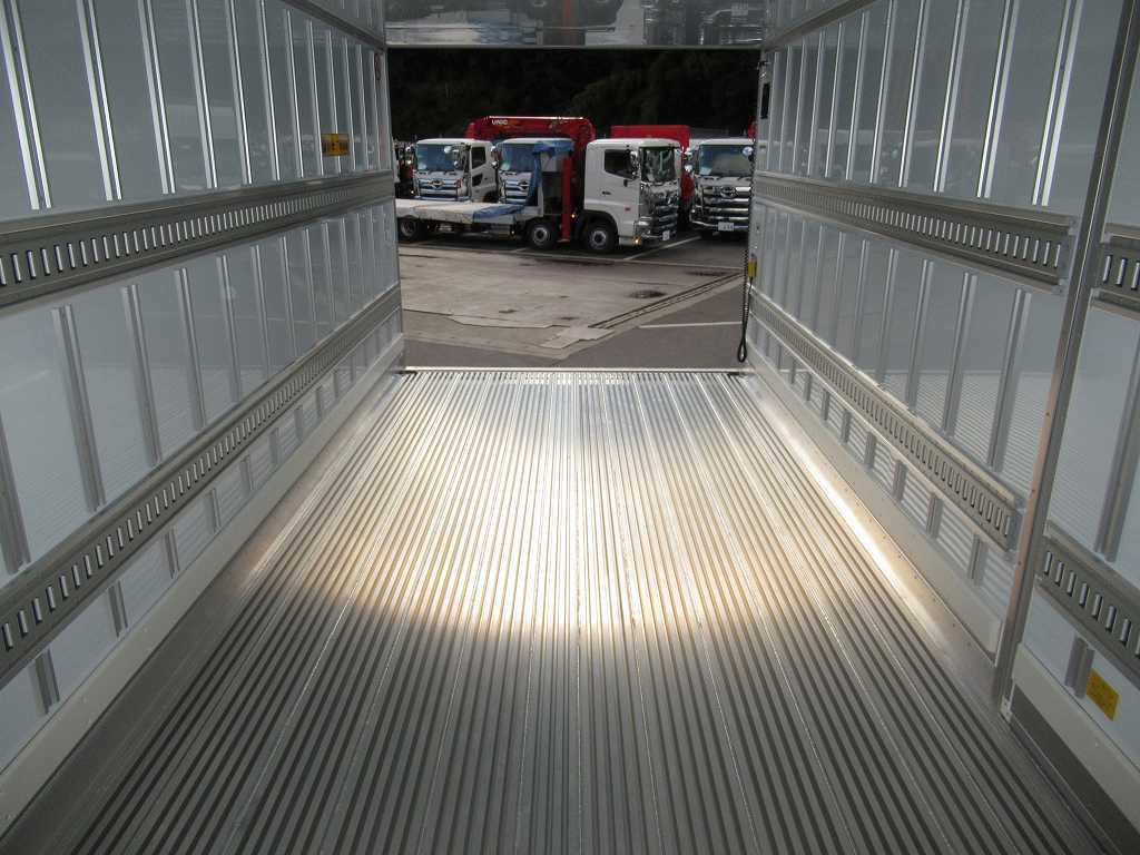 格納P/G Ⅼ6120 ワイド 菱重 -30℃ フルハーフ キーストン|中古トラックの販売・買取・査定のアイナビ