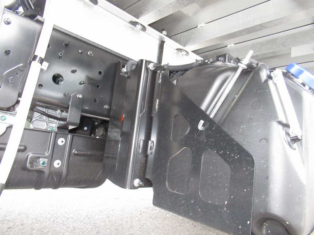 格納P/G Ⅼ6120 ワイド 菱重 -30℃ フルハーフ キーストン|中古トラックの販売・買取・査定のアイナビ