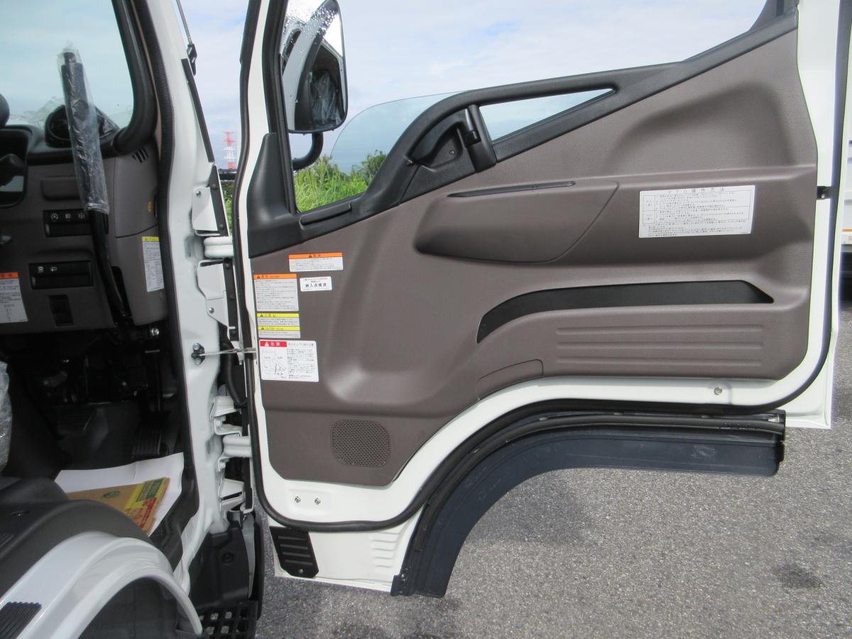 オートマチック 5トン未満 積載2トン 土砂ダンプ !!|中古トラックの販売・買取・査定のアイナビ