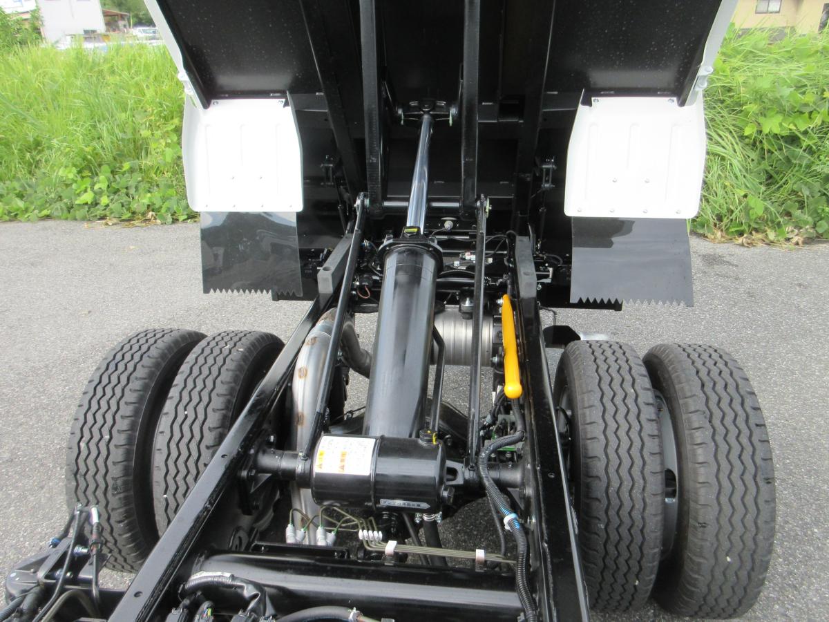 オートマチック 5トン未満 積載2トン 土砂ダンプ !!|中古トラックの販売・買取・査定のアイナビ