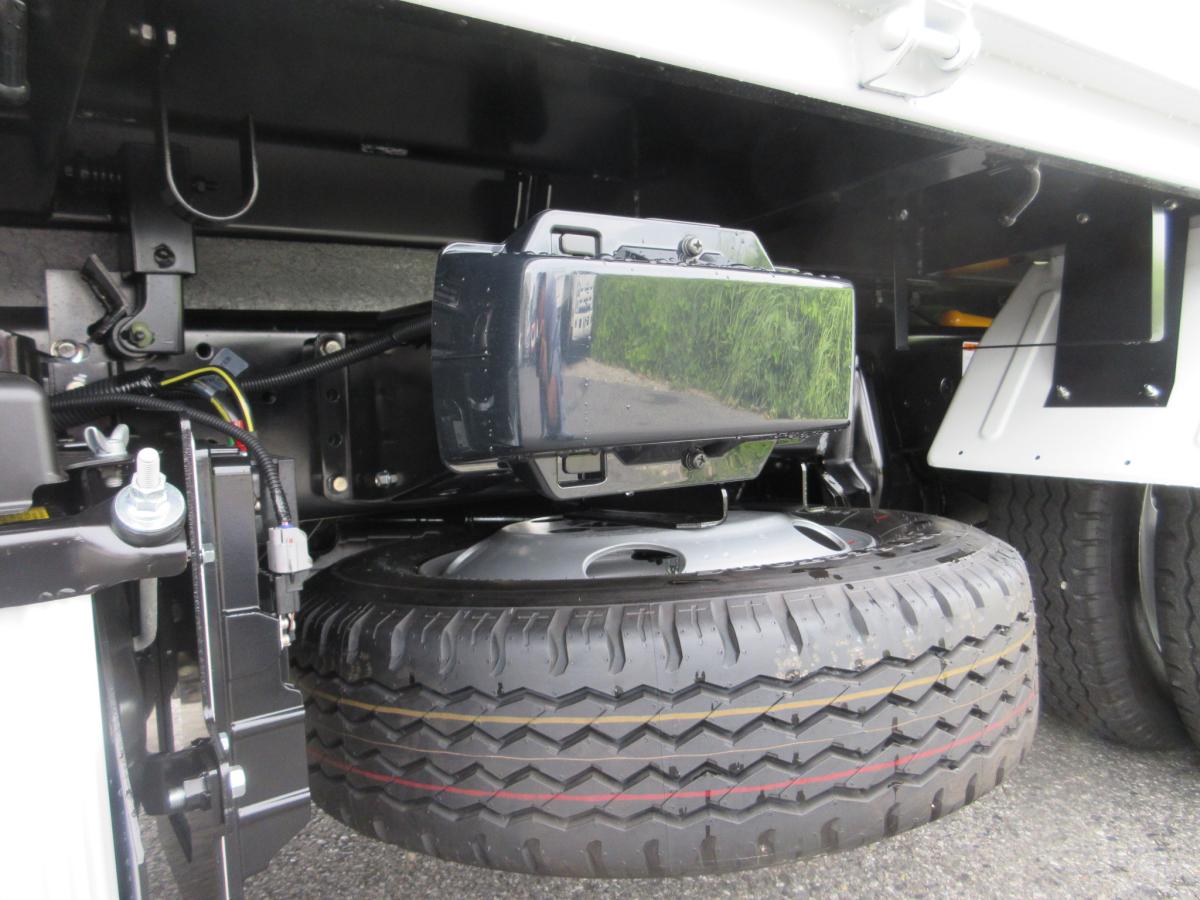 オートマチック 5トン未満 積載2トン 土砂ダンプ !!|中古トラックの販売・買取・査定のアイナビ