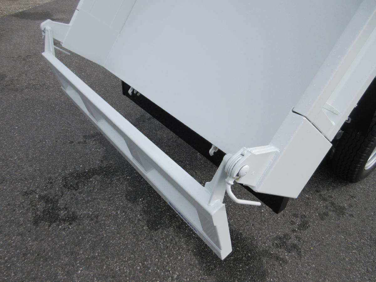 オートマチック 5トン未満 積載2トン 土砂ダンプ !!|中古トラックの販売・買取・査定のアイナビ