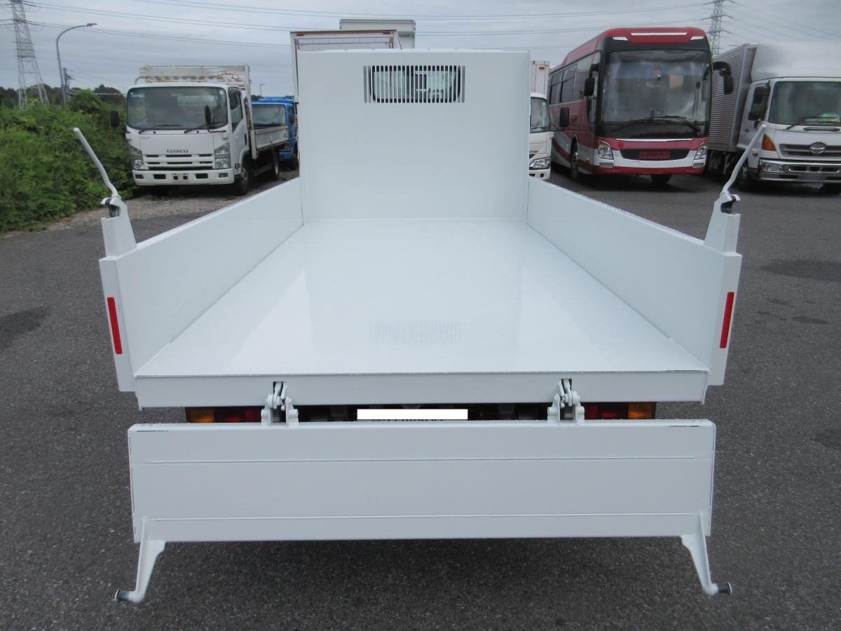 新明和 土砂ダンプ 5トン未満 積載2トン 5速 !!|中古トラックの販売・買取・査定のアイナビ