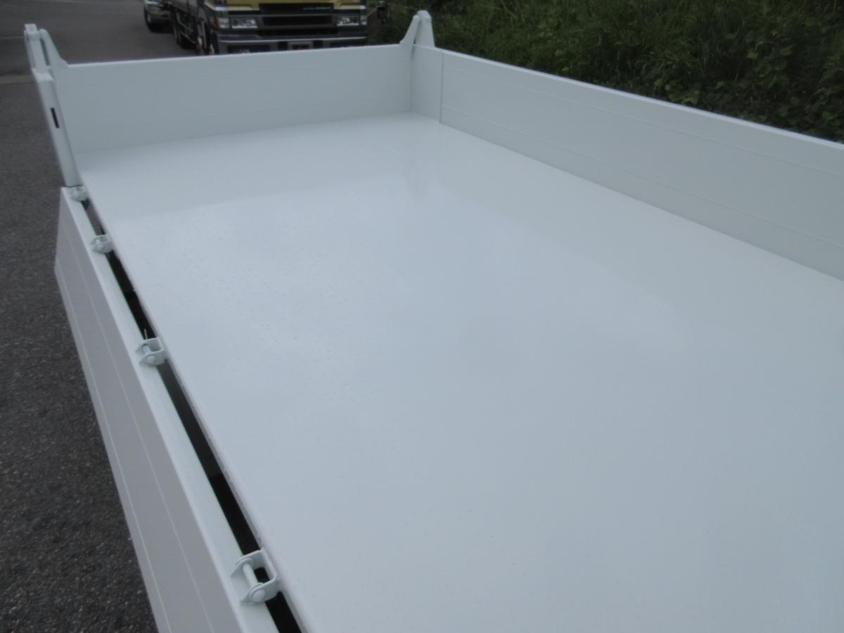 新明和 土砂ダンプ 5トン未満 積載2トン 5速 !!|中古トラックの販売・買取・査定のアイナビ