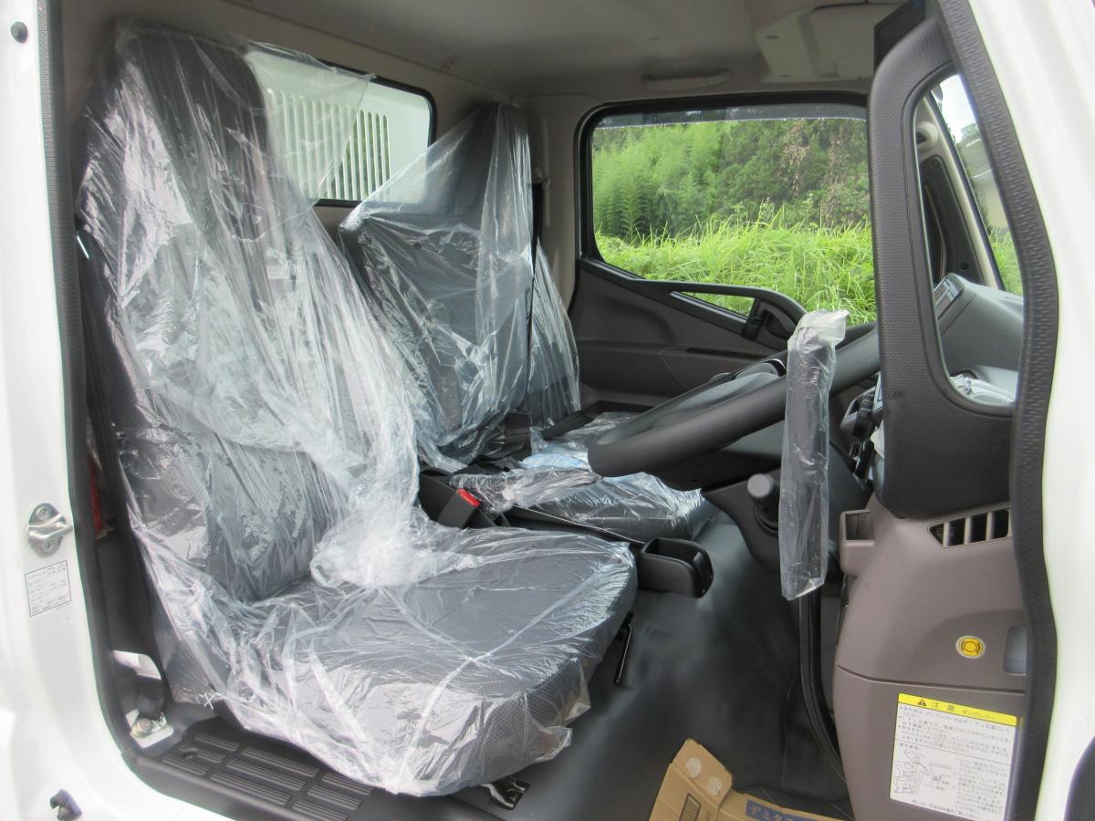 新明和 土砂ダンプ 5トン未満 積載2トン 5速 !!|中古トラックの販売・買取・査定のアイナビ