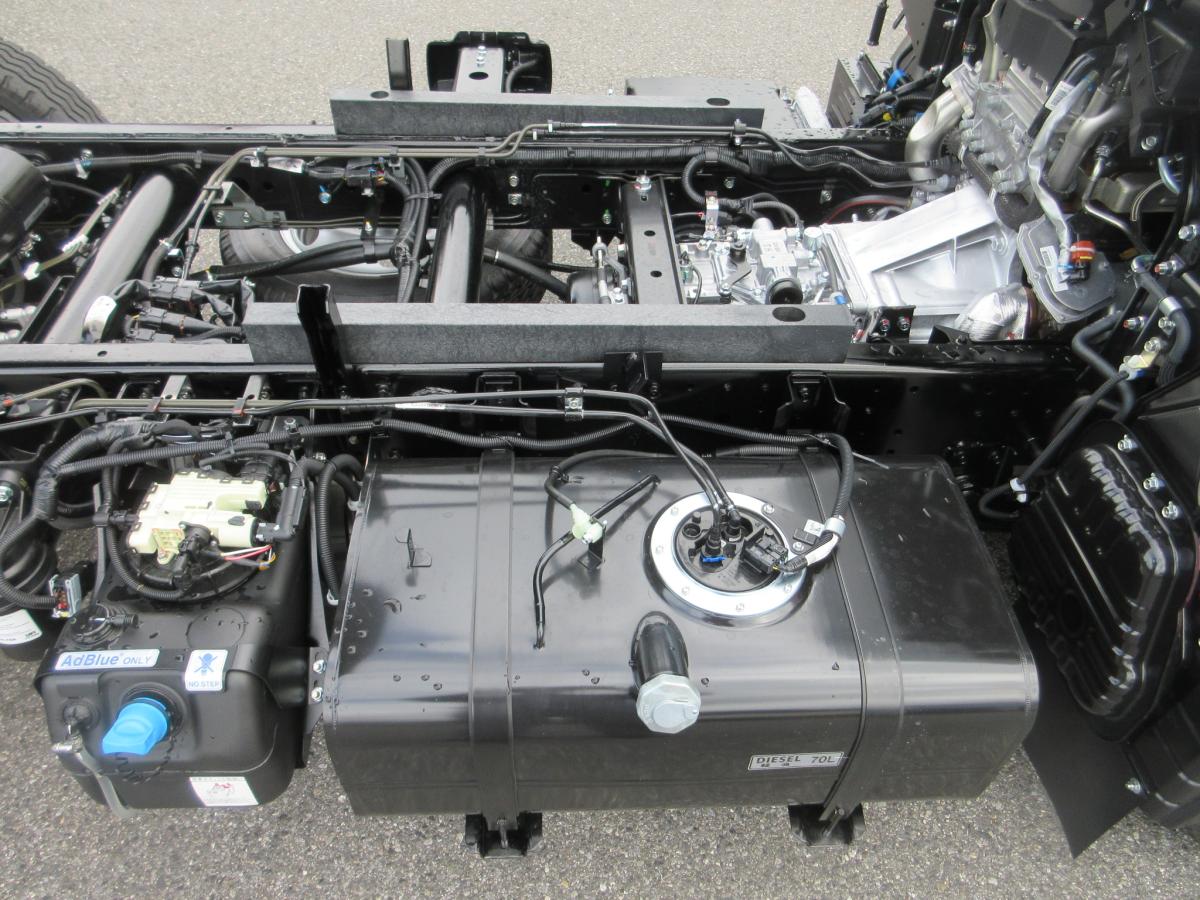 新明和 土砂ダンプ 5トン未満 積載2トン 5速 !!|中古トラックの販売・買取・査定のアイナビ