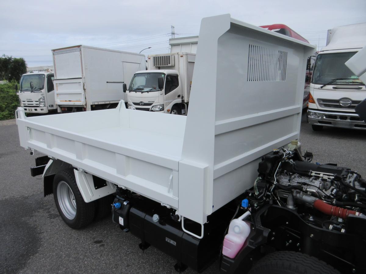 新明和 土砂ダンプ 5トン未満 積載2トン 5速 !!|中古トラックの販売・買取・査定のアイナビ
