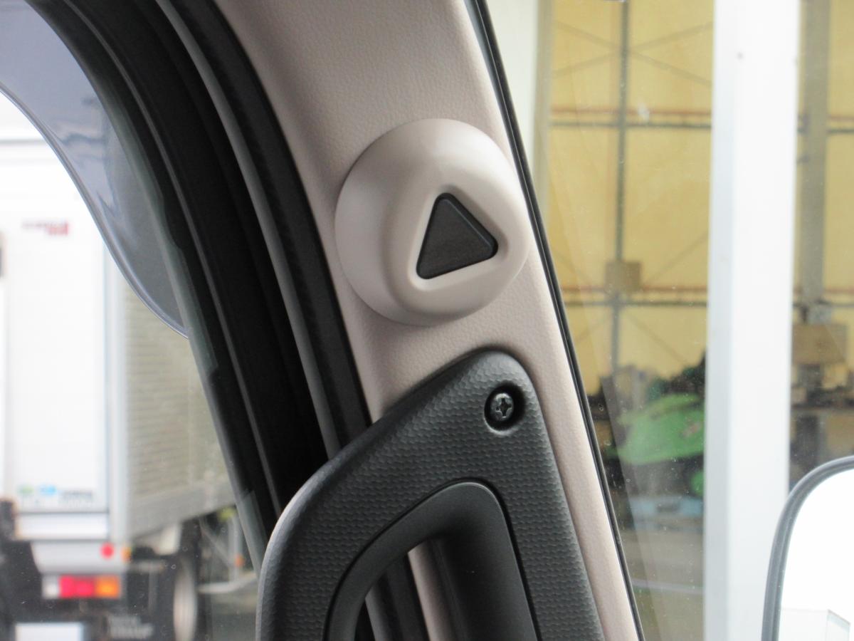 新明和 土砂ダンプ 5トン未満 積載2トン 5速 !!|中古トラックの販売・買取・査定のアイナビ