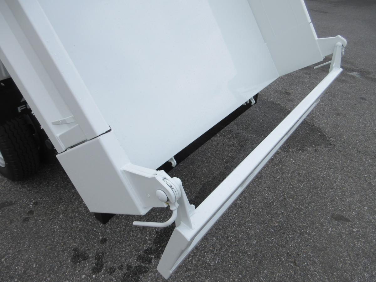 新明和 土砂ダンプ 5トン未満 積載2トン 5速 !!|中古トラックの販売・買取・査定のアイナビ