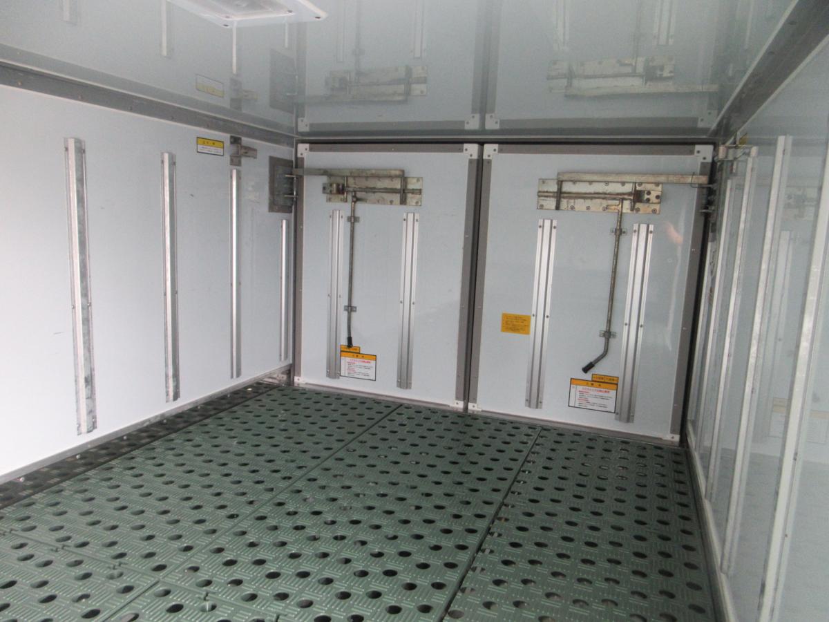 低温仕様 スタンバイ装置 冷蔵冷凍車 オートマチック !!|中古トラックの販売・買取・査定のアイナビ