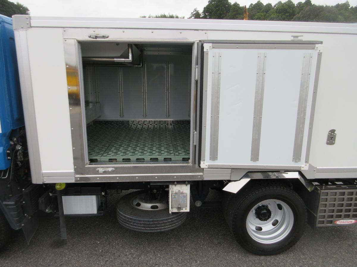 低温仕様 スタンバイ装置 冷蔵冷凍車 オートマチック !!|中古トラックの販売・買取・査定のアイナビ