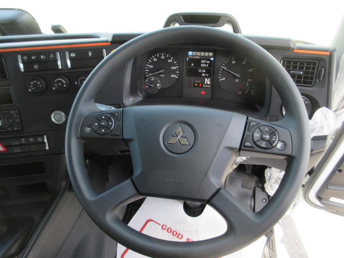 極東製 530×235 土砂ダンプ 自動シート !!|中古トラックの販売・買取・査定のアイナビ