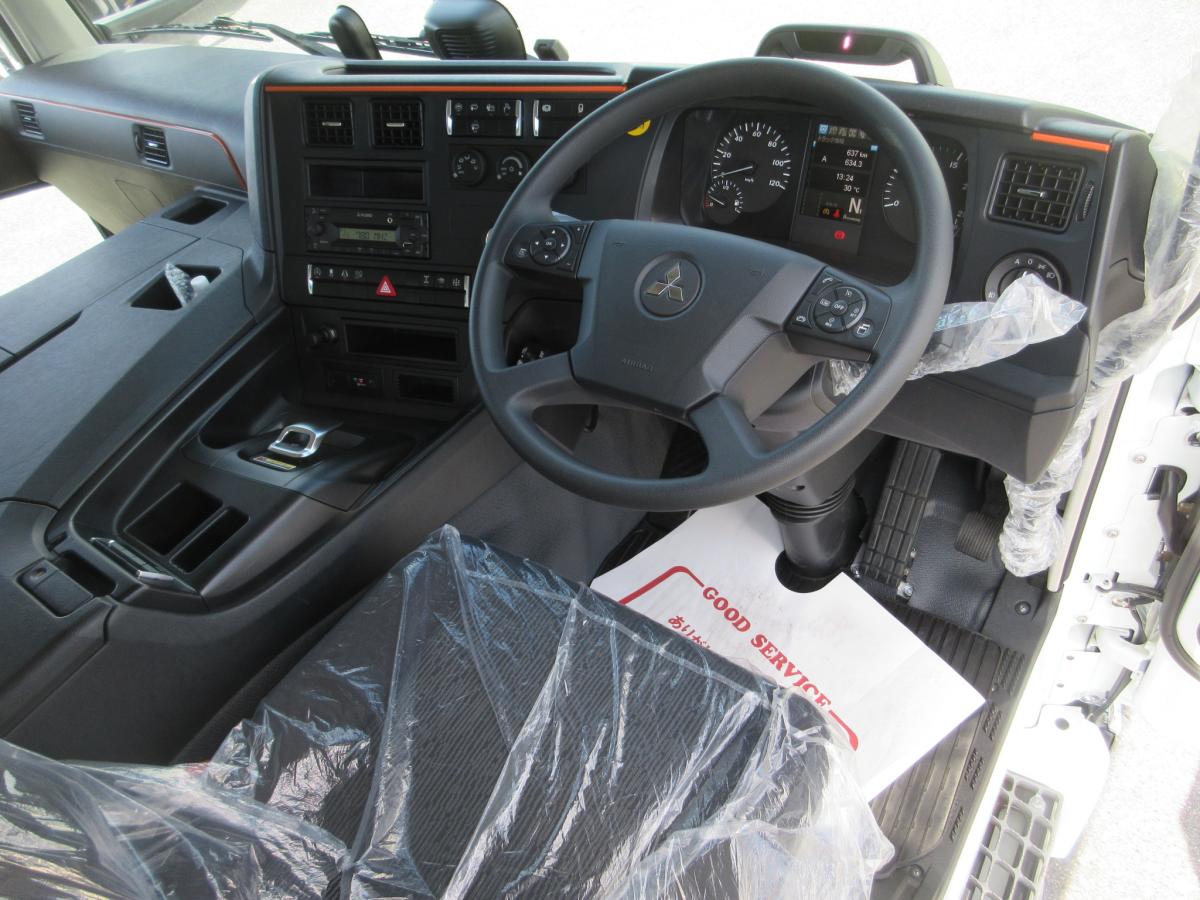 極東製 530×235 土砂ダンプ 自動シート !!|中古トラックの販売・買取・査定のアイナビ