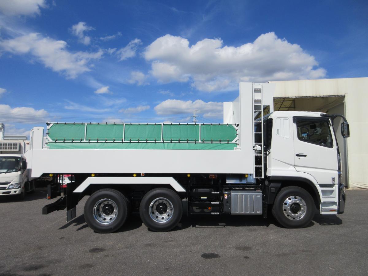 極東製 530×235 土砂ダンプ 自動シート !!|中古トラックの販売・買取・査定のアイナビ