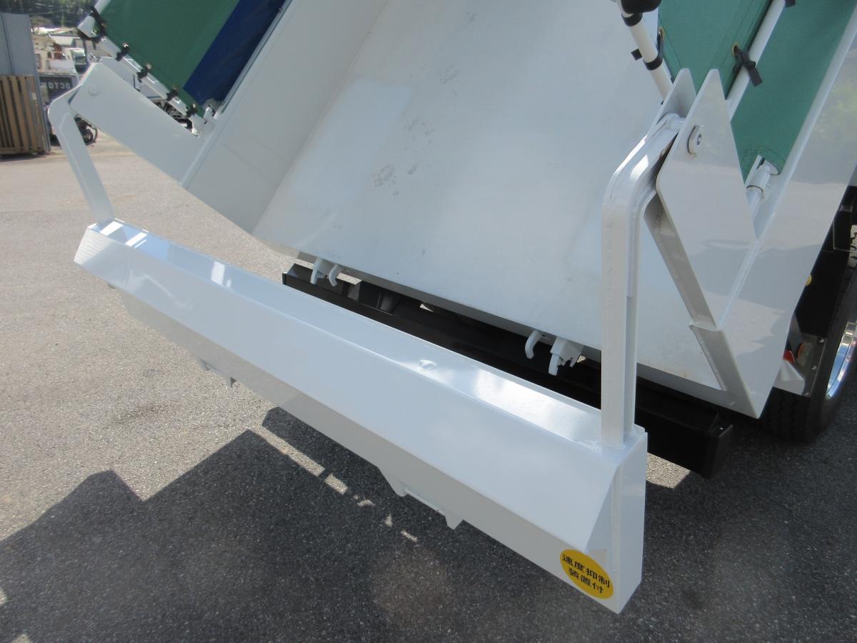 極東製 530×235 土砂ダンプ 自動シート !!|中古トラックの販売・買取・査定のアイナビ