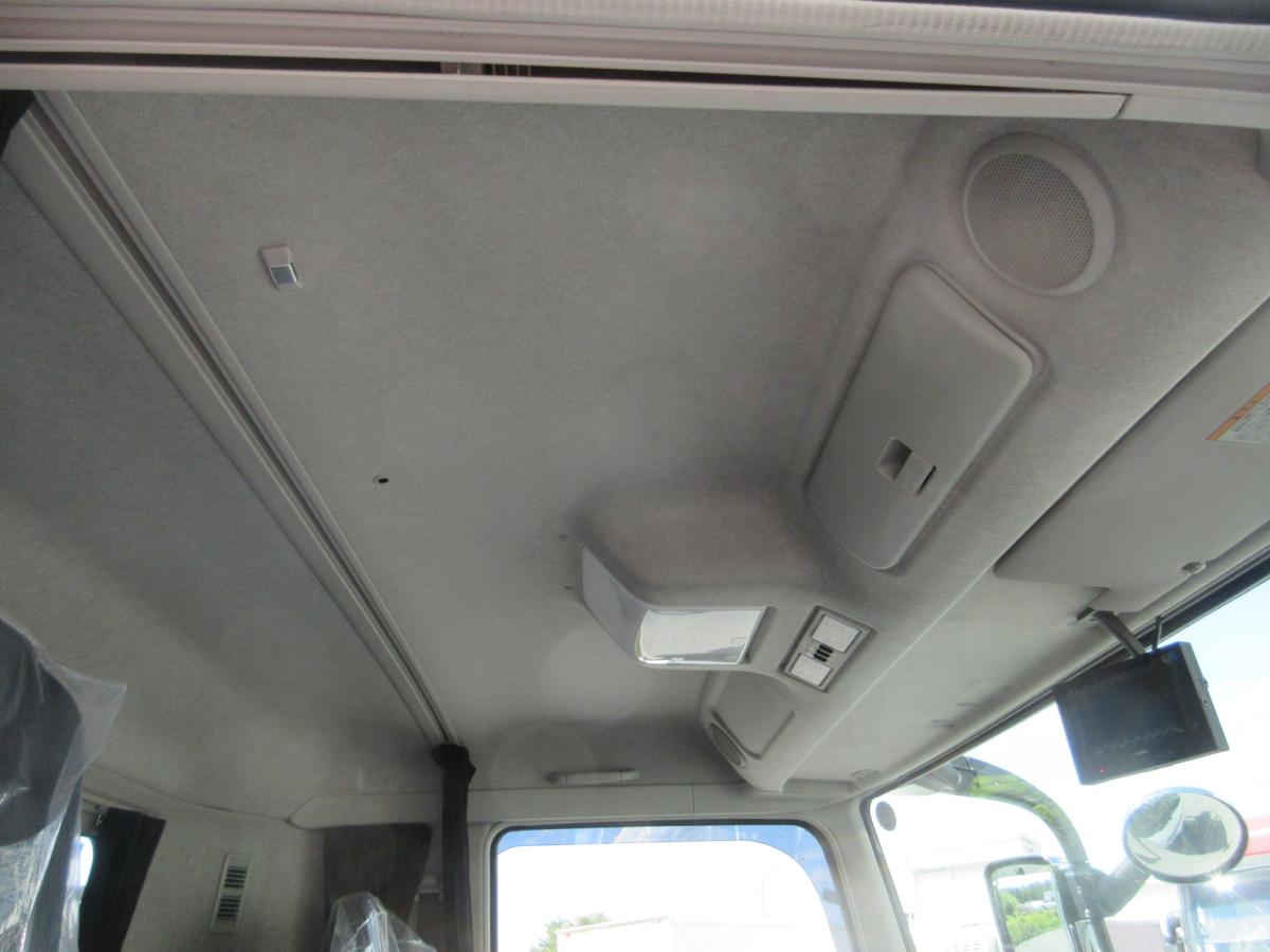 極東製 530×235 土砂ダンプ 自動シート !!|中古トラックの販売・買取・査定のアイナビ