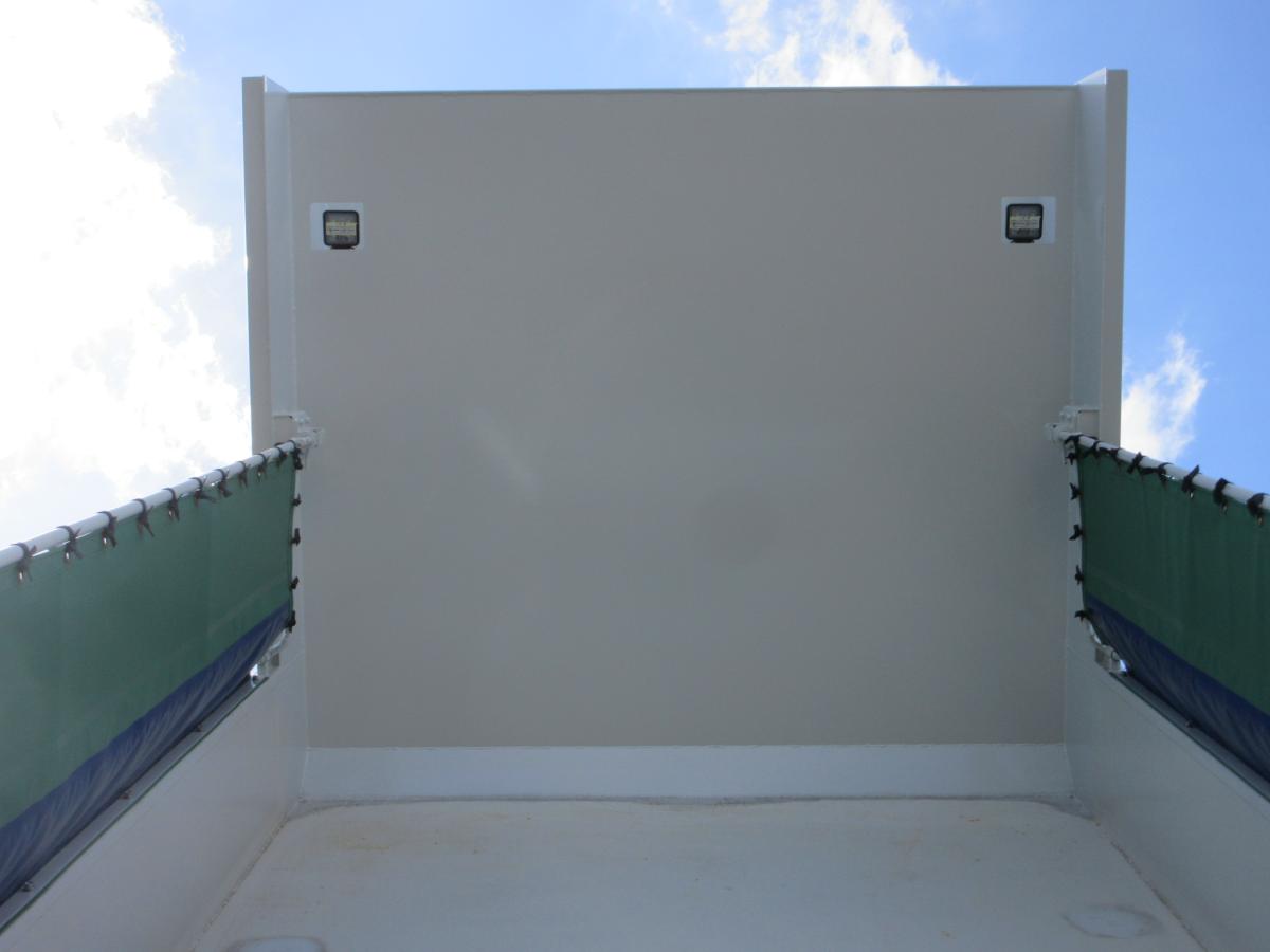 極東製 530×235 土砂ダンプ 自動シート !!|中古トラックの販売・買取・査定のアイナビ