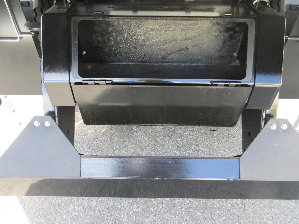 極東製 530×235 土砂ダンプ 自動シート !!|中古トラックの販売・買取・査定のアイナビ