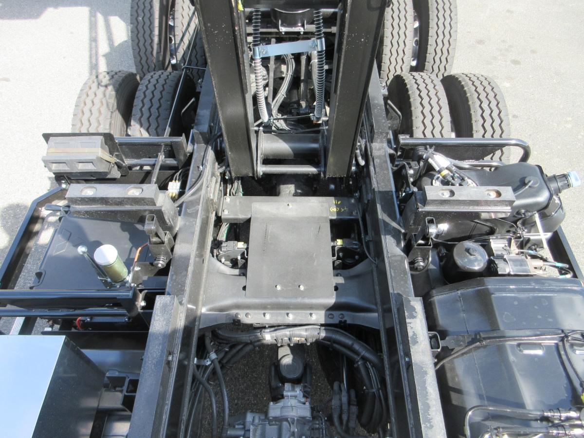 極東製 530×235 土砂ダンプ 自動シート !!|中古トラックの販売・買取・査定のアイナビ