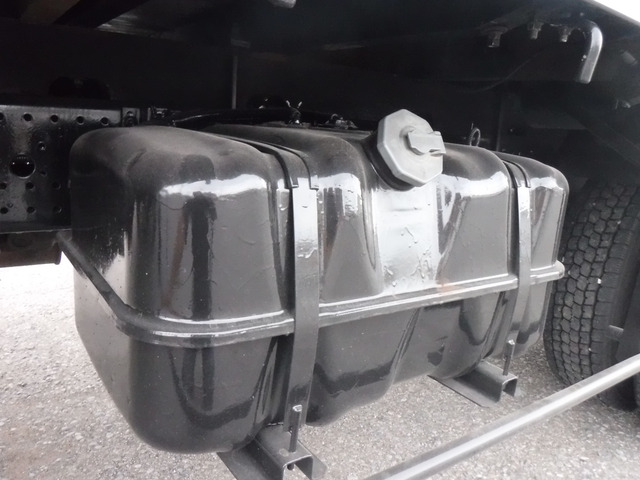 H.20年いすゞフォワードクレーンタダノ5段5.5ボディー|中古トラックの販売・買取・査定のアイナビ