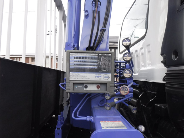 H.20年いすゞフォワードクレーンタダノ5段5.5ボディー|中古トラックの販売・買取・査定のアイナビ