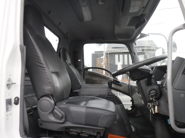 H.20年いすゞフォワードクレーンタダノ5段5.5ボディー|中古トラックの販売・買取・査定のアイナビ