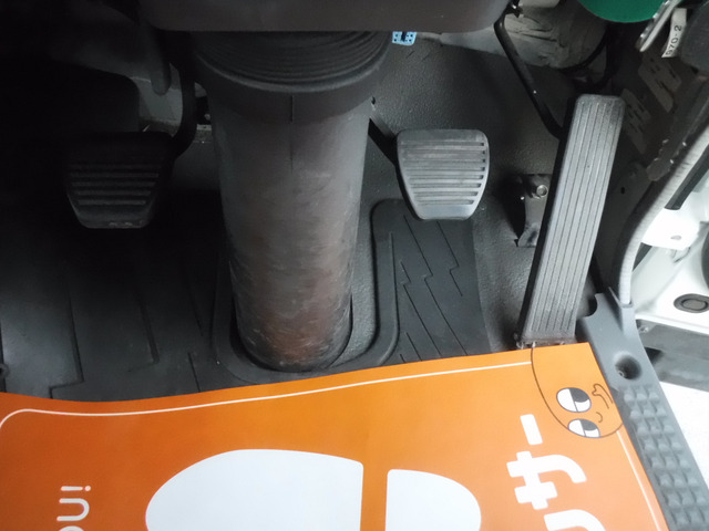 H.20年いすゞフォワードクレーンタダノ5段5.5ボディー|中古トラックの販売・買取・査定のアイナビ