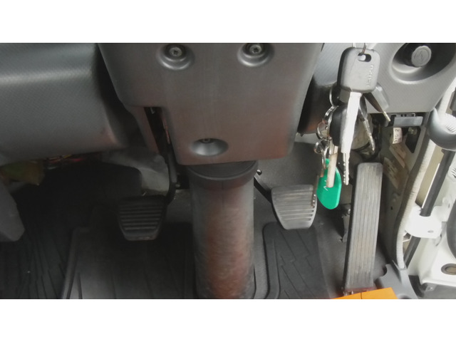 H.20年いすゞフォワードクレーンタダノ5段5.5ボディー|中古トラックの販売・買取・査定のアイナビ