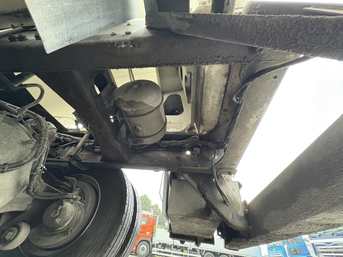 H30年式、スーパーグレート、コンクリートミキサー車、車検付|中古トラックの販売・買取・査定のアイナビ