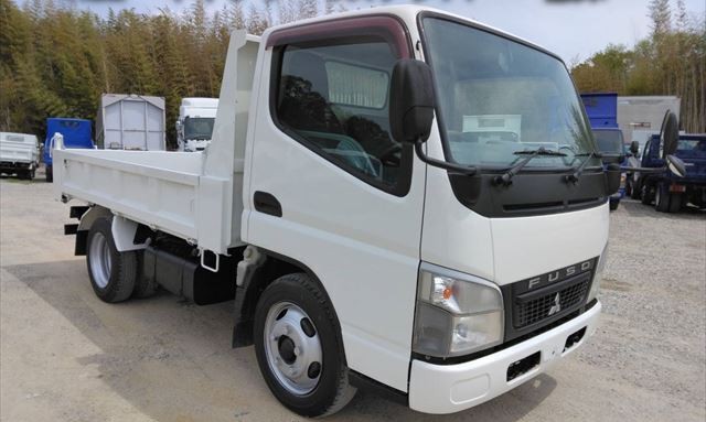 H22年 キャンター3tダンプ 低床|中古トラックの販売・買取・査定のアイナビ