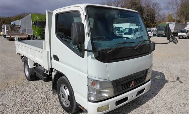 H18年 キャンター3tダンプ 低床|中古トラックの販売・買取・査定のアイナビ