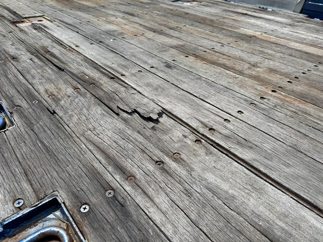 平成18年式☆日野プロフィア セフティーローダー|中古トラックの販売・買取・査定のアイナビ