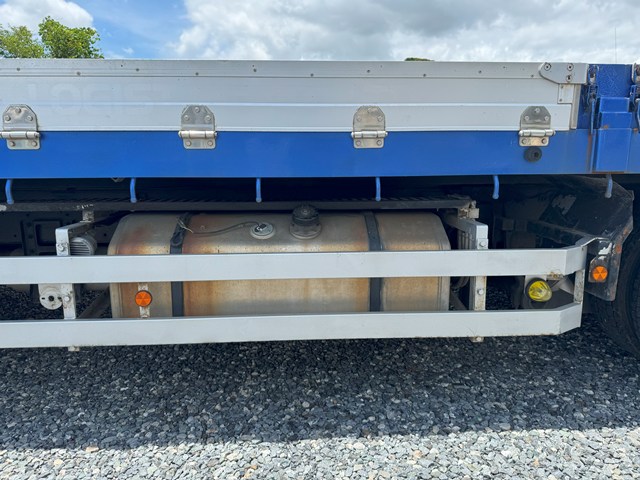 平成18年式☆日野プロフィア セフティーローダー|中古トラックの販売・買取・査定のアイナビ