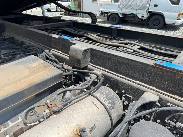 平成18年式☆日野プロフィア セフティーローダー|中古トラックの販売・買取・査定のアイナビ