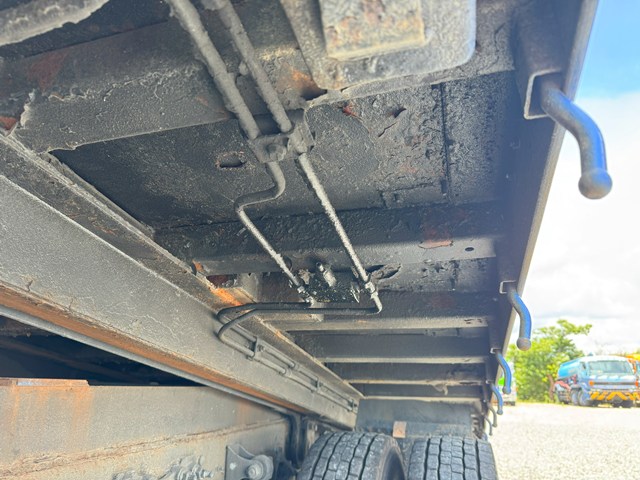 平成18年式☆日野プロフィア セフティーローダー|中古トラックの販売・買取・査定のアイナビ