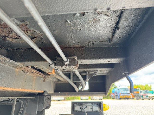 平成18年式☆日野プロフィア セフティーローダー|中古トラックの販売・買取・査定のアイナビ