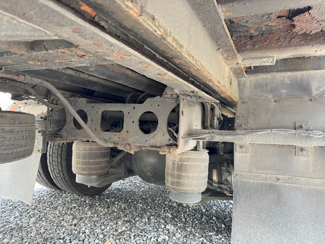 平成18年式☆日野プロフィア セフティーローダー|中古トラックの販売・買取・査定のアイナビ