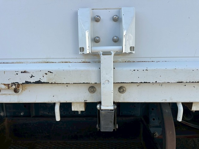 5段ラジコン★ワイド×ロング★3トン積載★6速マニュアル|中古トラックの販売・買取・査定のアイナビ