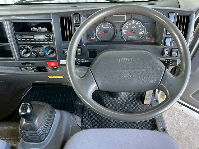 5段ラジコン★ワイド×ロング★3トン積載★6速マニュアル|中古トラックの販売・買取・査定のアイナビ